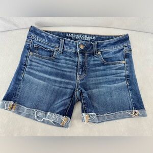 American Eagle AEO Midi Dark Wash Denim Short Size 4